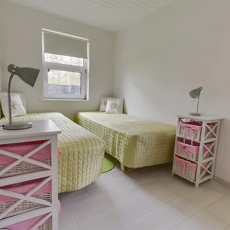 Four-bedroom Holiday In * Hals